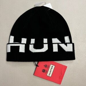 NWT - Hunter Adult Split Logo Cuff Beanie